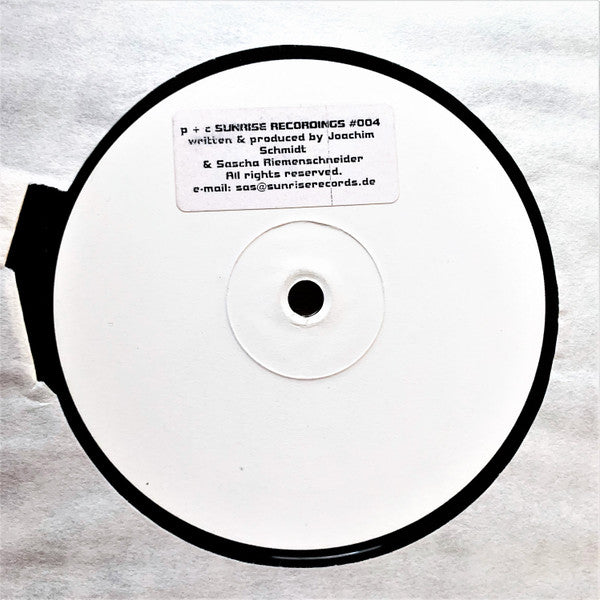 4Tune Twins – Peace, Love & Happiness