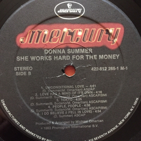 Donna Summer – She Works Hard For The Money