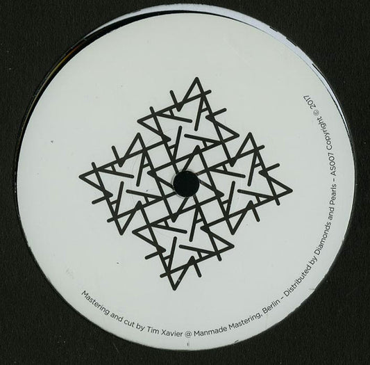 Vohkinne – Radiation, Fixation
